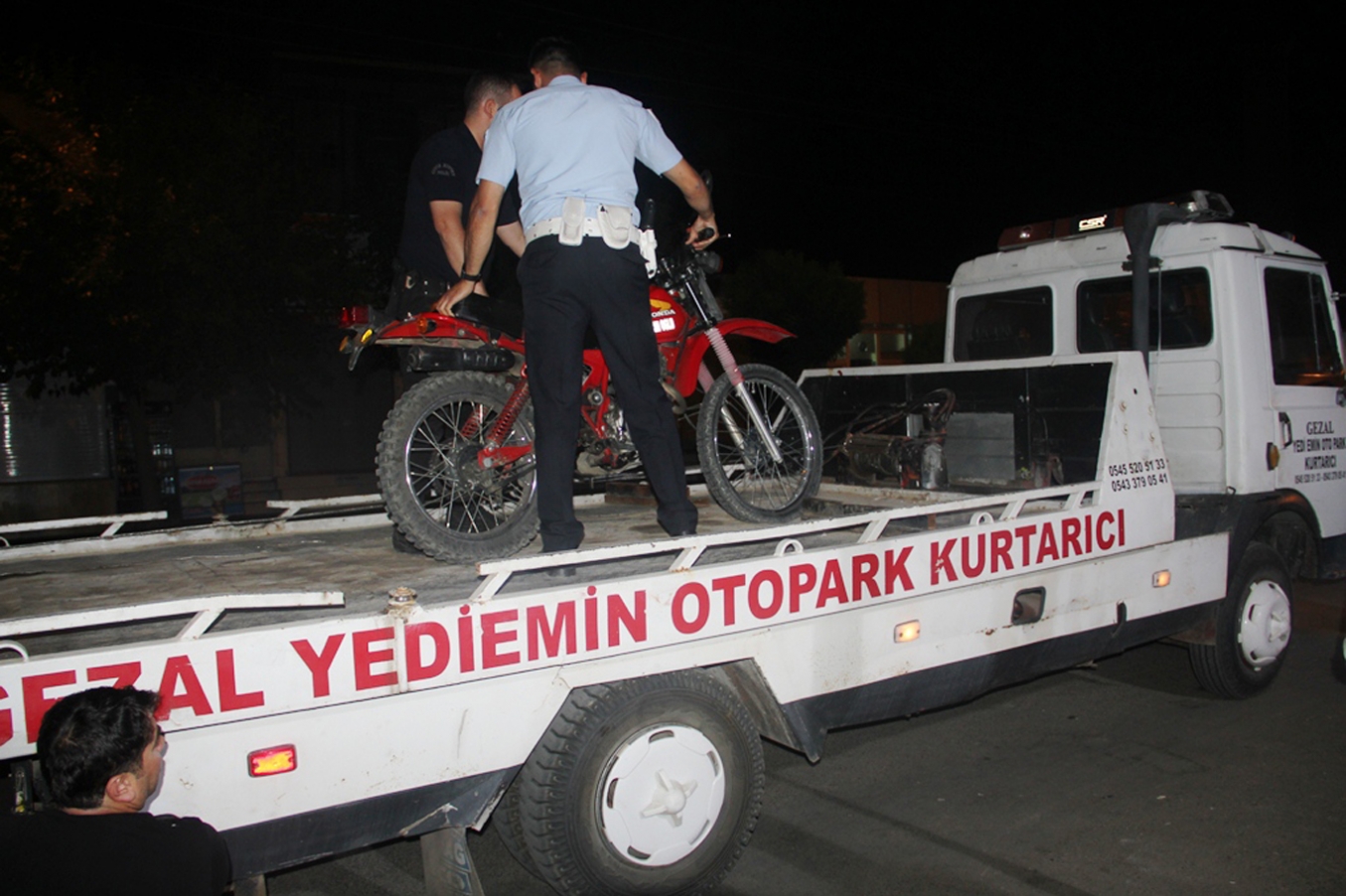 Midyat'ta plakasız ve ruhsatsız motosikletler toplanıyor